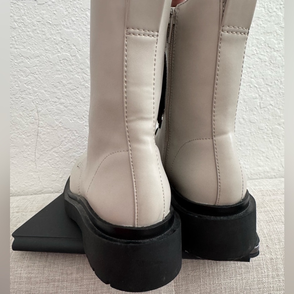H&M boots - Picture 2 of 3